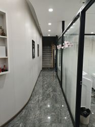 -苗方清颜专业祛痘·皮肤管理