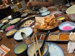 -明洞阿姨·韩式酱蟹烤肉·创意料理(三元桥店)