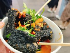 -黑色经典臭豆腐·湖南特产(坡子街店)