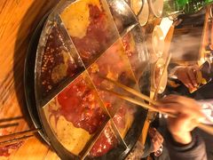 -岗上渣渣老火锅(两路口店)