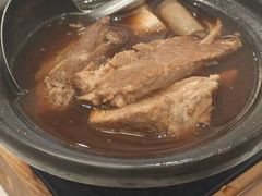 正宗空煲肉骨茶-新峰肉骨茶