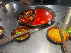 -鹿鸣山草本茶香火锅(园西路店)