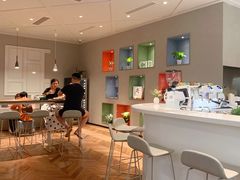 -潮一不贰·法式甜品·生日蛋糕·西式简餐(外滩店)