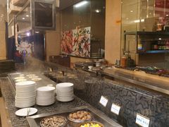自助取餐区-芭菲盛宴·环球美食(锦城万达广场店)