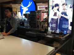 -luckincoffee瑞幸咖啡(香港名店街店)