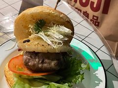 -龙治汉堡(中华城店)