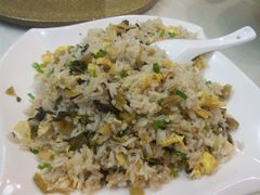 榨菜炒饭-新一家农家菜(华景新城店)