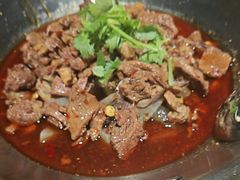 -大众跷脚牛肉馆·非遗传承单位(峨眉山店)