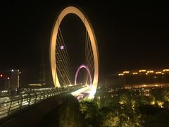 -南京眼步行桥
