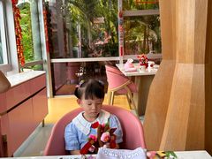 -水桶王国主题餐厅·聚会·生日派对·亲子活动·家庭套餐(亚龙湾希尔顿店)