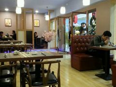 -鸿通城购物中心