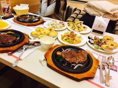 -悦橙烤肉海鲜自助(中央大街店)