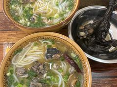 -正宗李家土鸡米线店