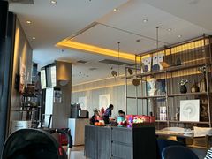 -必胜客(尹山湖歌林公园店)