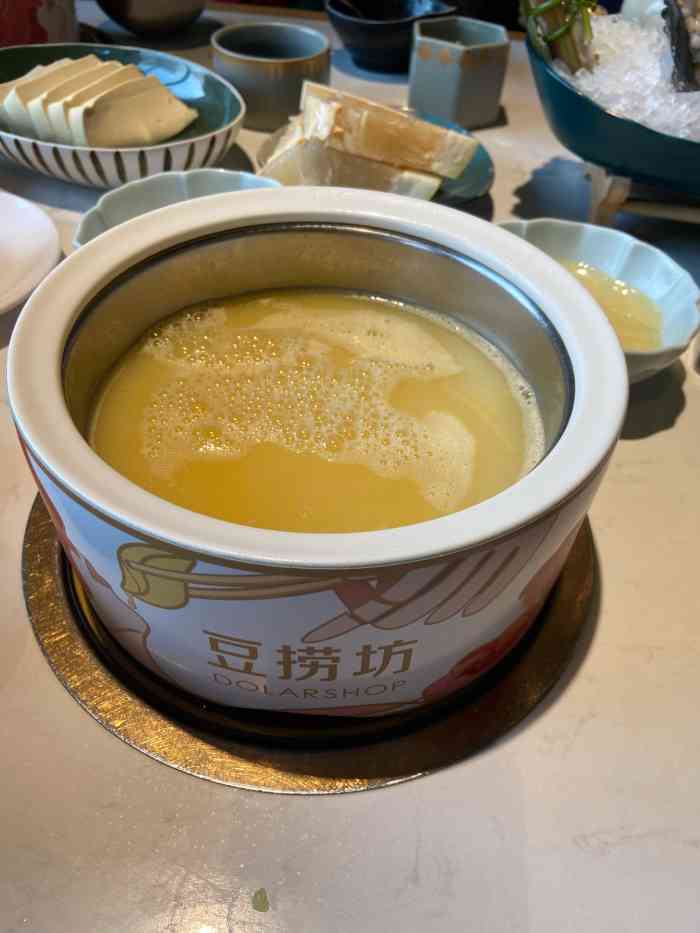 豆捞坊·胶原花胶火锅(来福士店)-"锅底多样,料的选择多,黑米粥点赞.
