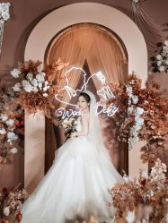 -红丝高端婚礼中心(旗舰店)