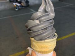 椰子灰圆筒-麦当劳(农光里店)