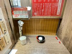 -一兰拉面(新宿中央东口店)