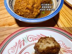 河北骨渣丸子-小放牛炒菜馆(北国商城店)