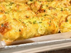 -方炉·天然食材面包店(青秀店)