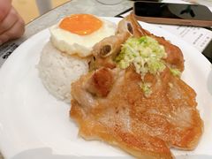 金黄猪扒煎蛋饭-翠华(澳门银河店)
