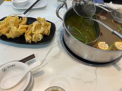 -潮牛壹号鲜牛肉火锅(光谷天地店)