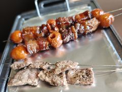 -曼听小寨海鲜烧烤·大连辣炒大王(盖州街店)