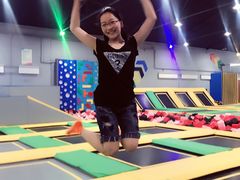 -Bounce Factory反弹工厂蹦床公园(群力店)