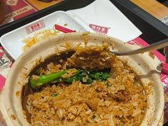 -华记煲仔华·煲仔饭(市桥易发店)