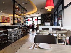 -必胜客(WOW贺州灵峰店)