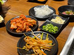 -肉甲韩国木炭烤肉(新壹街1店)