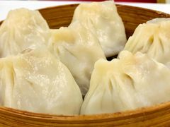 蟹黄小笼包-常州糕团店(北大街新世纪商城店)