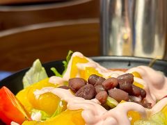 黄桃沙拉-猪啊牛呀羊啊铜盘烤肉(正大广场店)