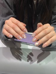 -丽心自助美甲美睫