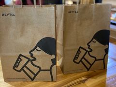 -喜茶(东莞雍华庭店)