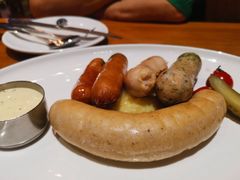综合香肠拼盘-MR.ROCKY洛奇先生RESTAURANT&BAR(宝安壹方城店)