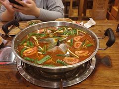 -亮欢寨酸汤鱼(沙冲路店)