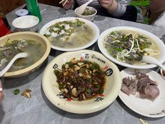 -何永光123鲜牛肉馆(1号店)