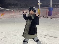 -中旅松花湖滑雪场