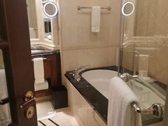 -广州富力丽思卡尔顿酒店