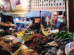 -六合夜市