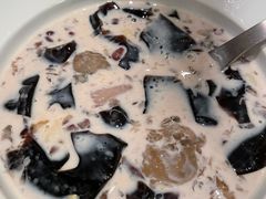 -RUXU入续糖水铺与包(卓悦中心店)