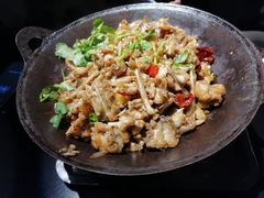 -西街夜油条·麻团包乌饭