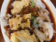 鸡蛋肠粉-牛氏石磨肠粉(海璟国际店)