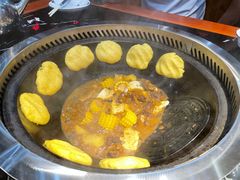 -袁小二大东北铁锅炖(吉祥村总部)