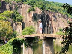 -绍兴东湖风景区