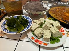 -旧街市鲜货老火锅(大光路店)