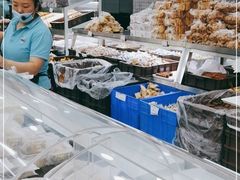 面包甜点陈列柜-闻酥园(青羊区文殊坊店)