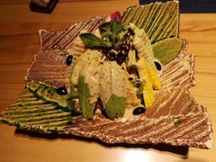 牛油果沙拉-本逸·割烹料理(湖墅店)