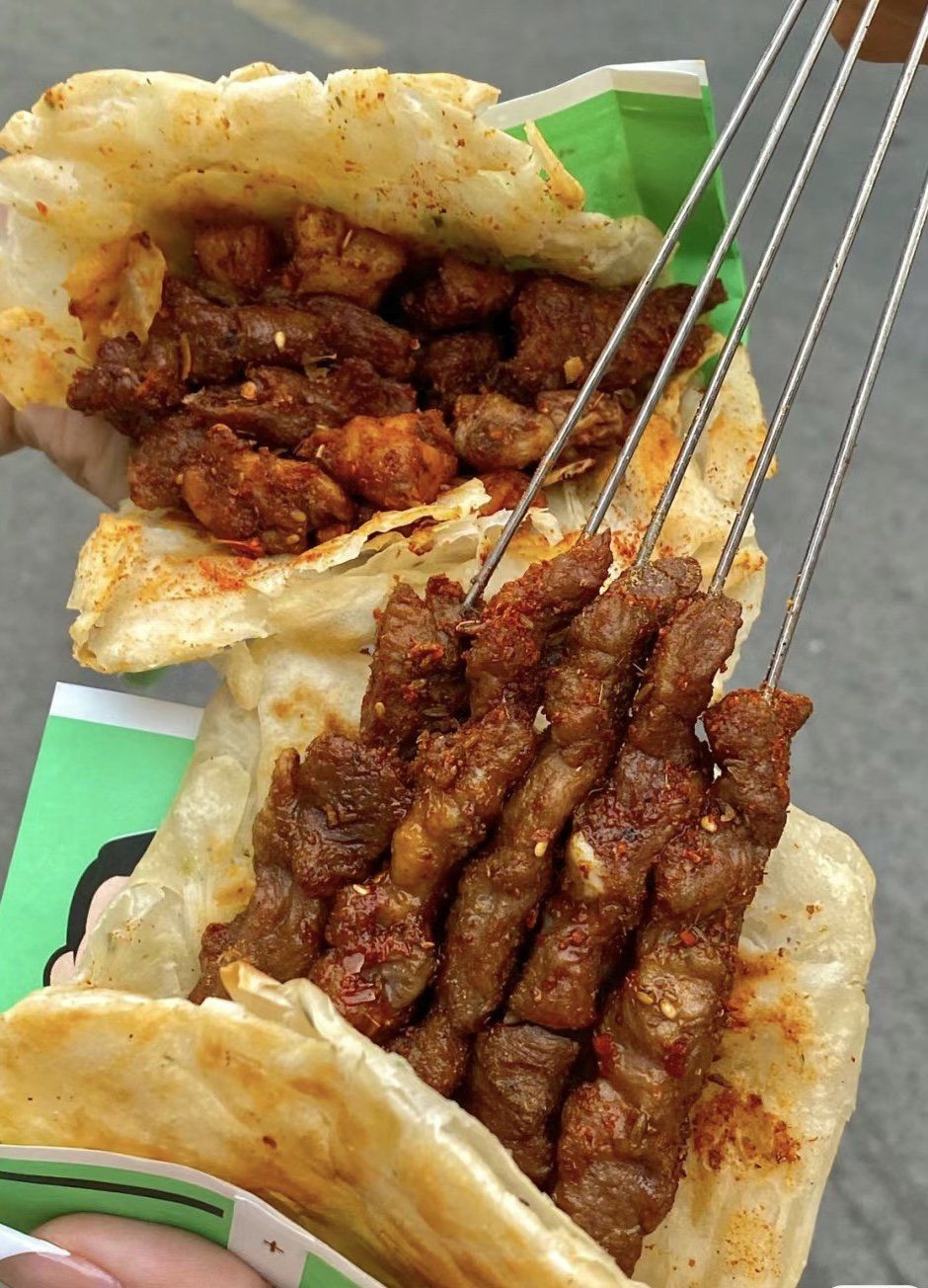 《馕包羊肉串,舌尖上的盛宴》